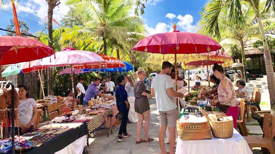 Sunday-Market
